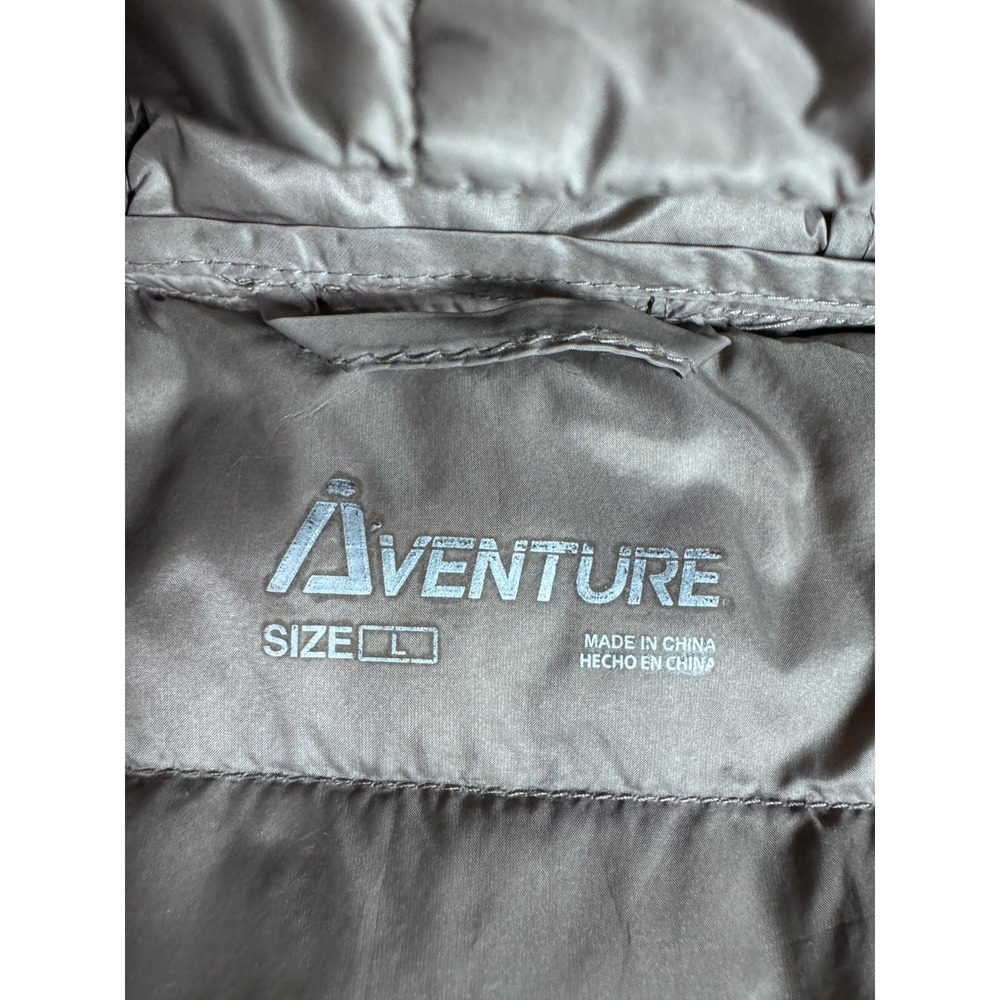 Hooded Lightweight Puffer Coat in Taupe - Picture 6 of 9